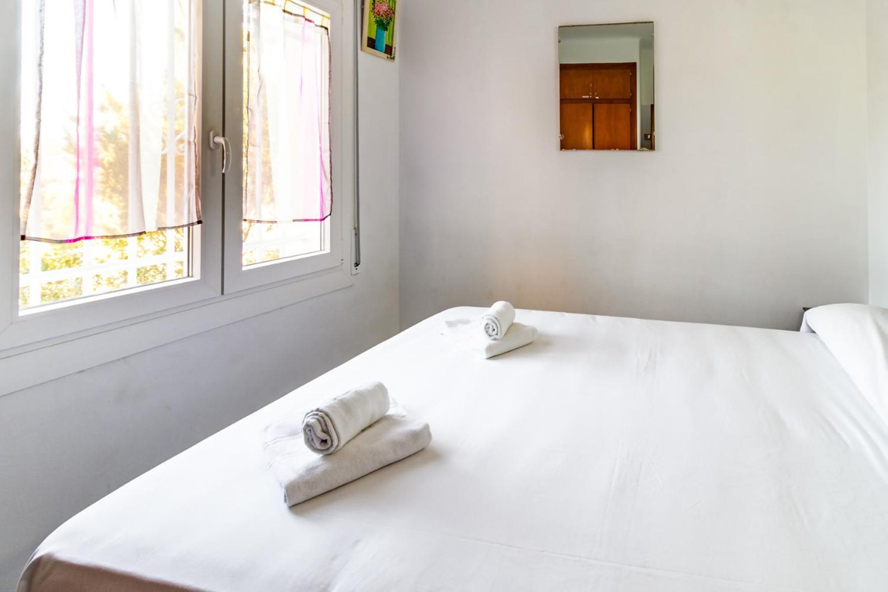 Carboneras 45 Apartamento Con Terraza Girona Exteriör bild